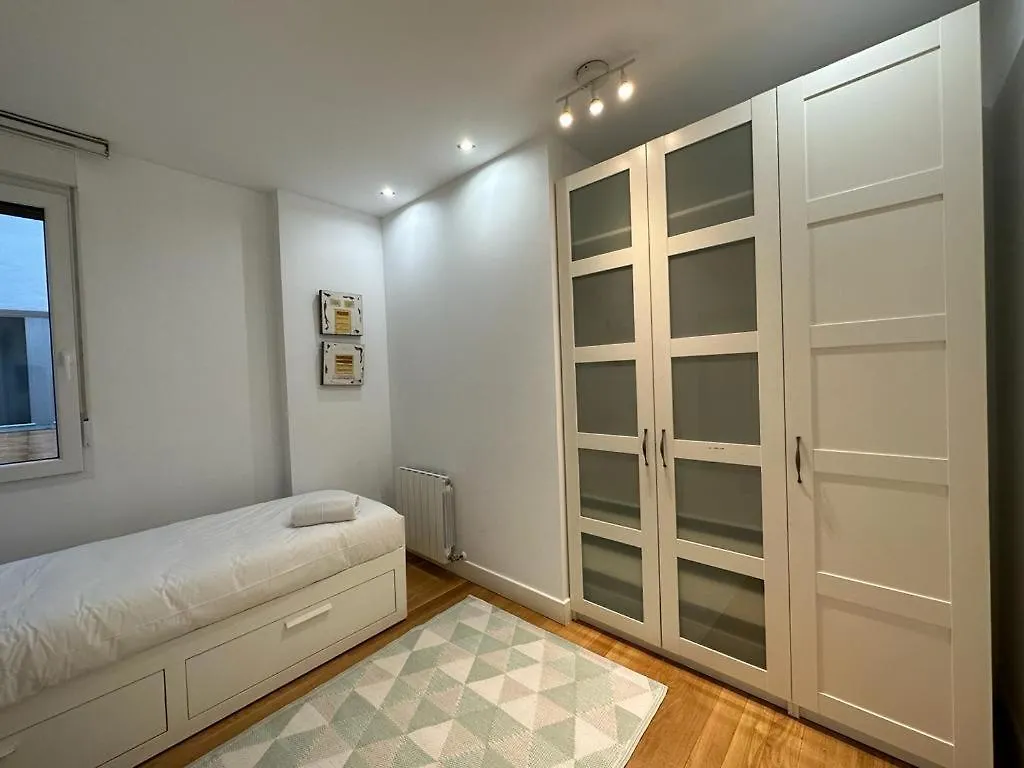Areilza By Forever Rentals Bilbao 0*,